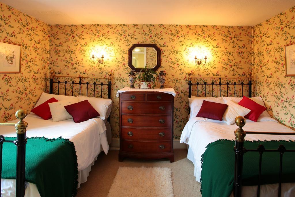 Danny Minnies Country House Annagry Rum bild